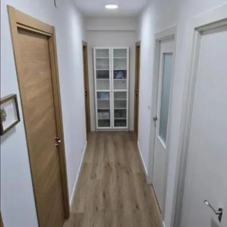בית אירוח Con Balcon Centro Zona Artistica