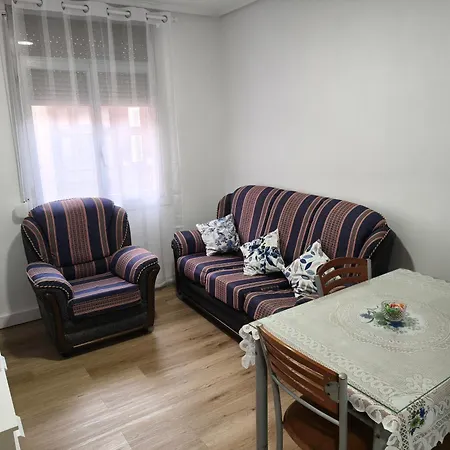 Con Balcon Centro Zona Artistica Homestay