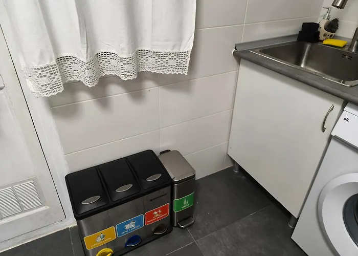 Con Balcon Centro Zona Artistica بلباو