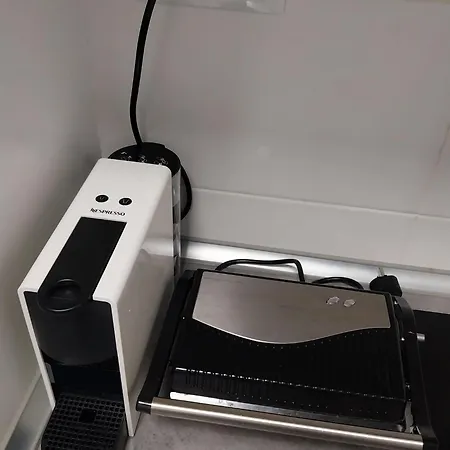 Con Balcon Centro Zona Artistica בית אירוח בילבאו